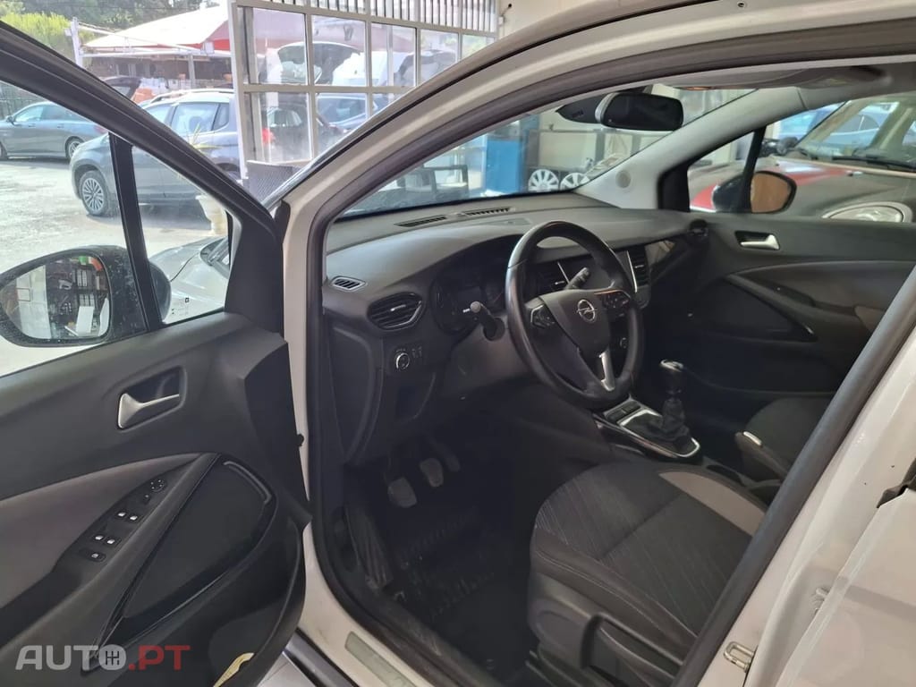 Opel Crossland X 1.2 T 120 Anos