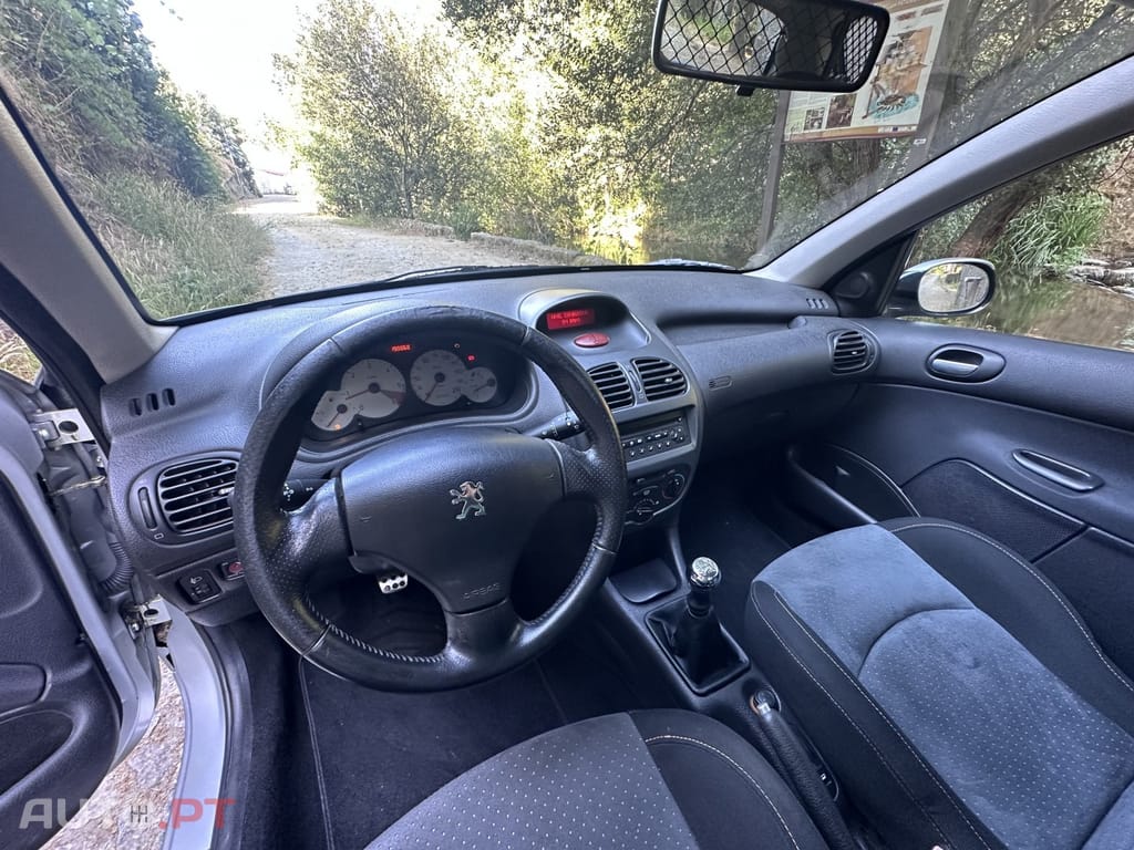 Peugeot 206 1.6 HDi XS