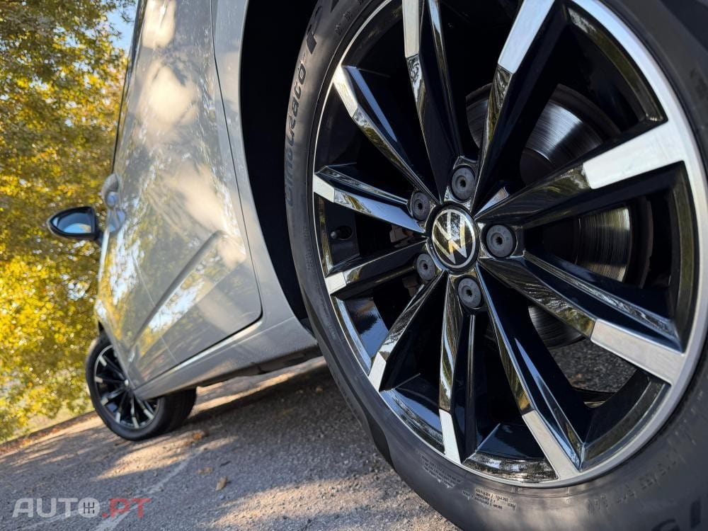 Volkswagen Touran 2.0 TDI Highline DSG