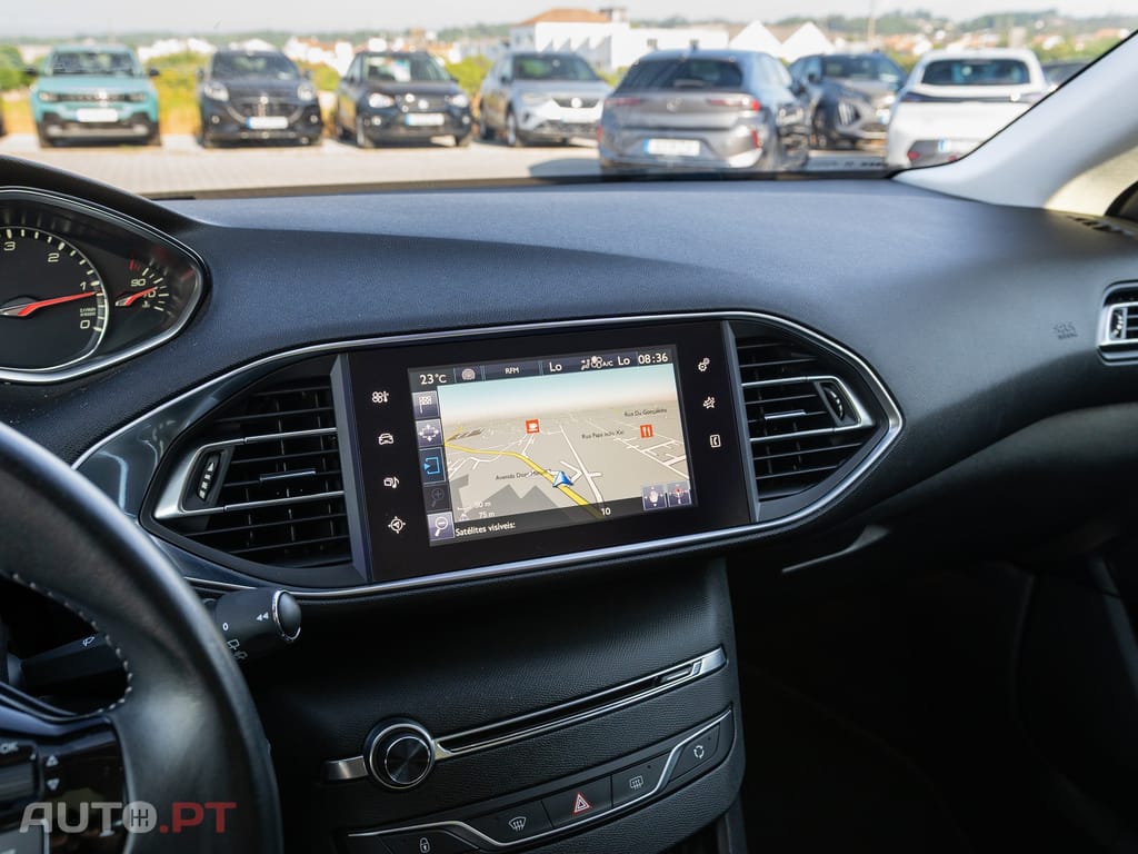Peugeot 308 SW 1.6 BlueHDi Allure J17