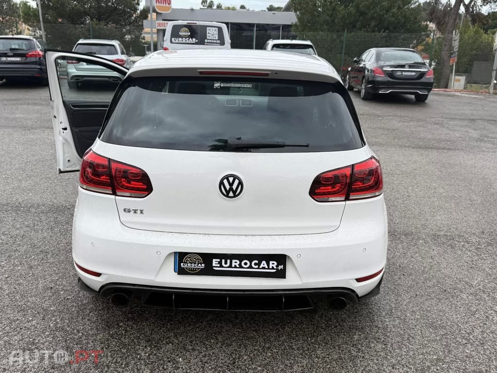 Volkswagen Golf 2.0 GTI DSG