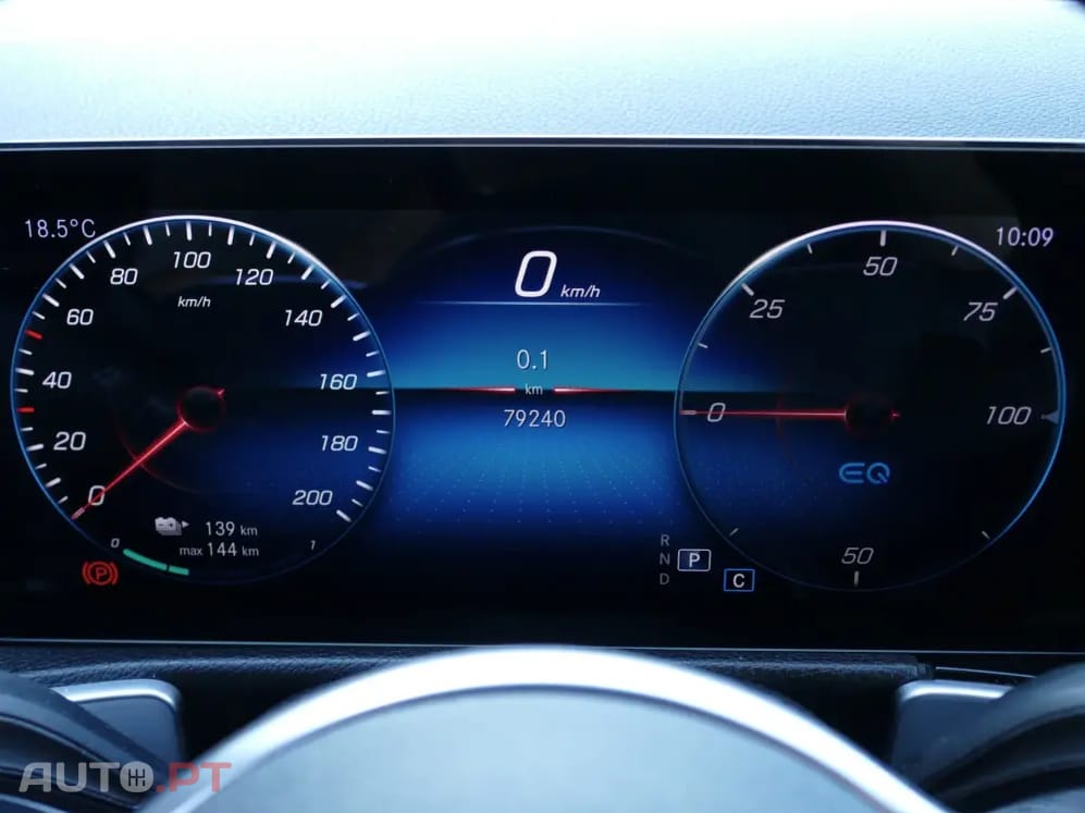 Mercedes-Benz EQB 300 4Matic