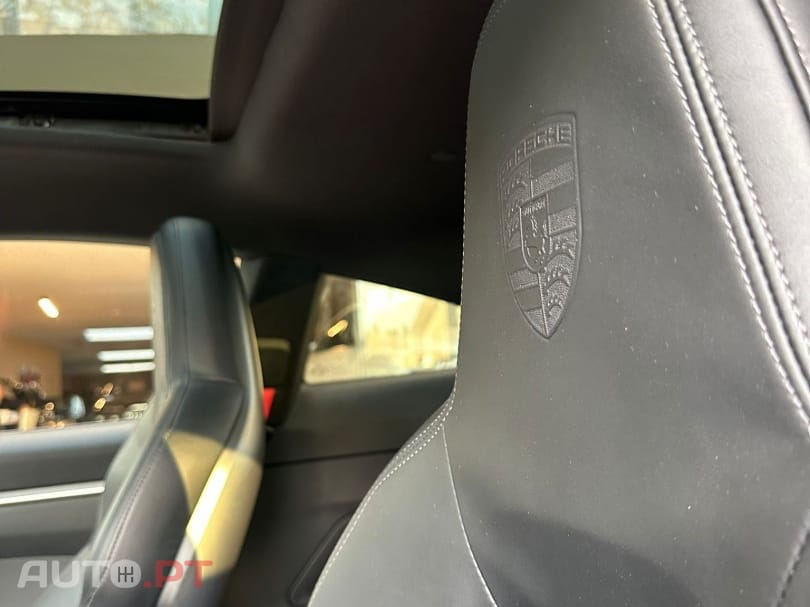 Porsche 911 Carrera S PDK