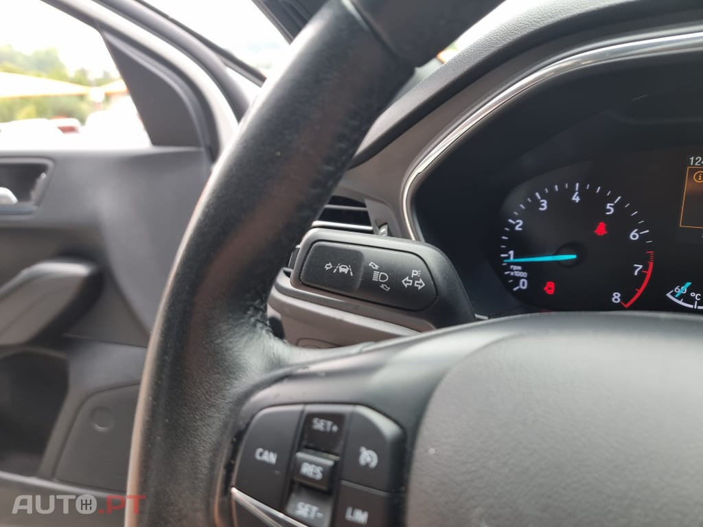 Ford Focus SW 1.0 EcoBoost Active