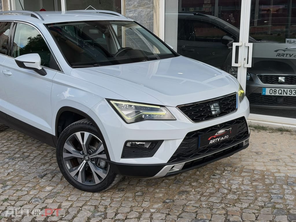 SEAT Ateca 1.6 TDI Ecomotive Reference — fotografia 14