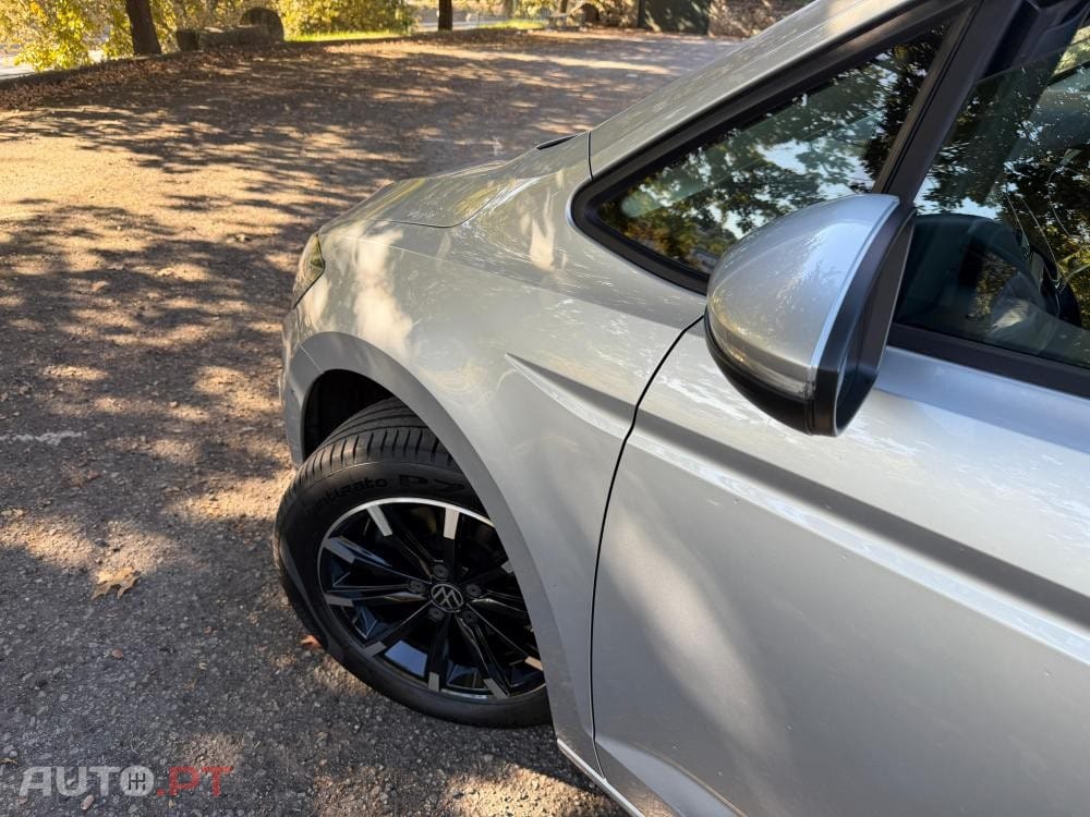 Volkswagen Touran 2.0 TDI Highline DSG