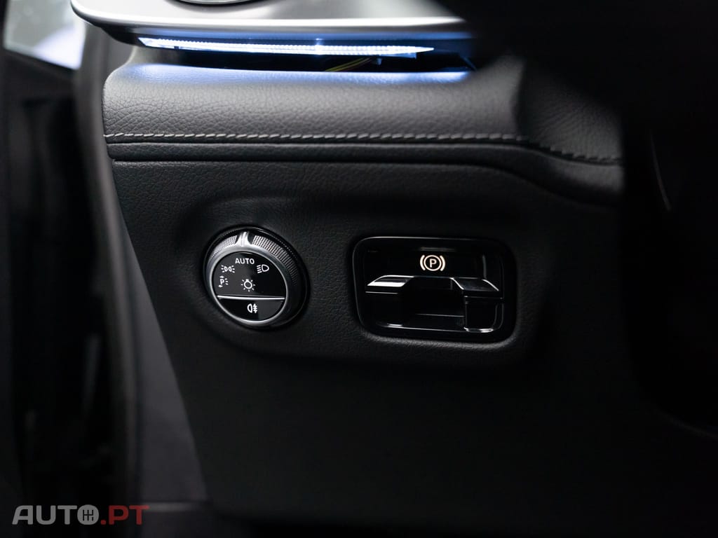 Mercedes-Benz EQE 350+