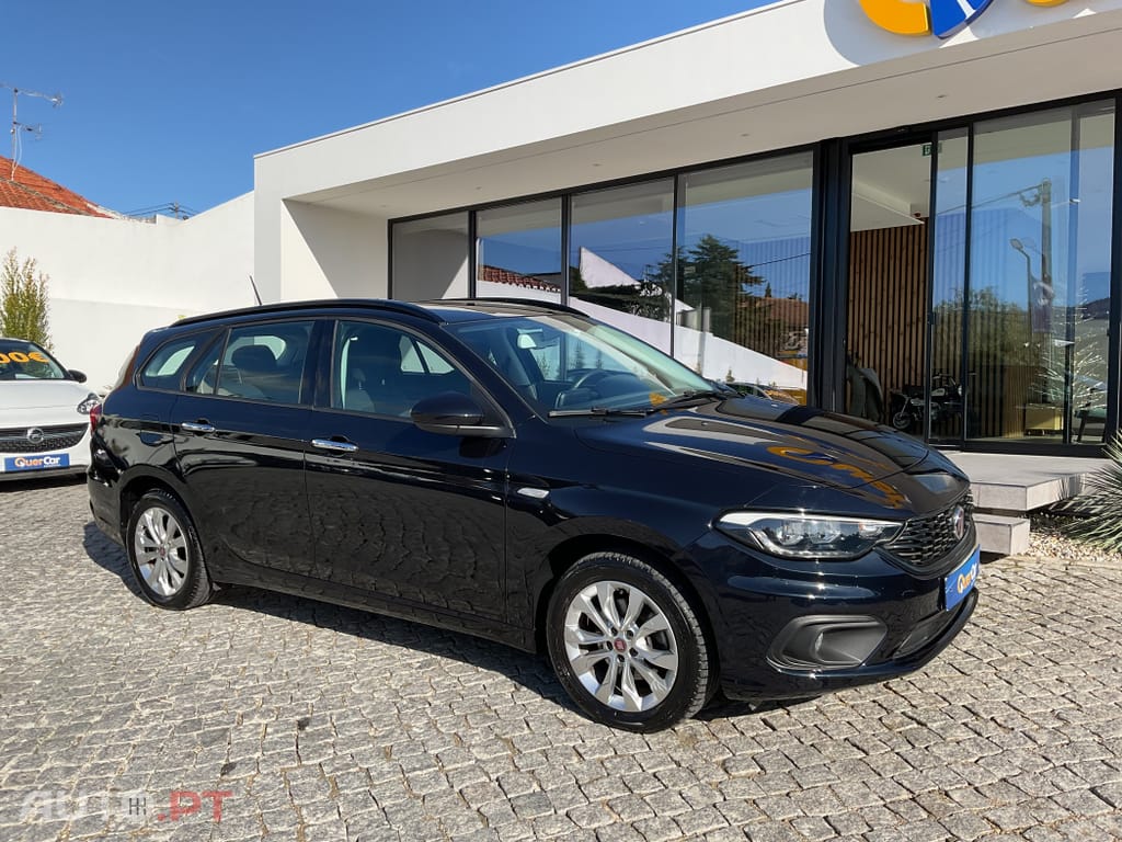 Fiat Tipo 1.3 M-Jet Lounge