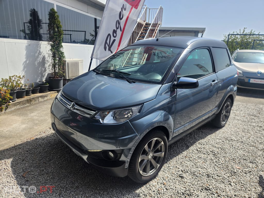 Aixam Crossover GT