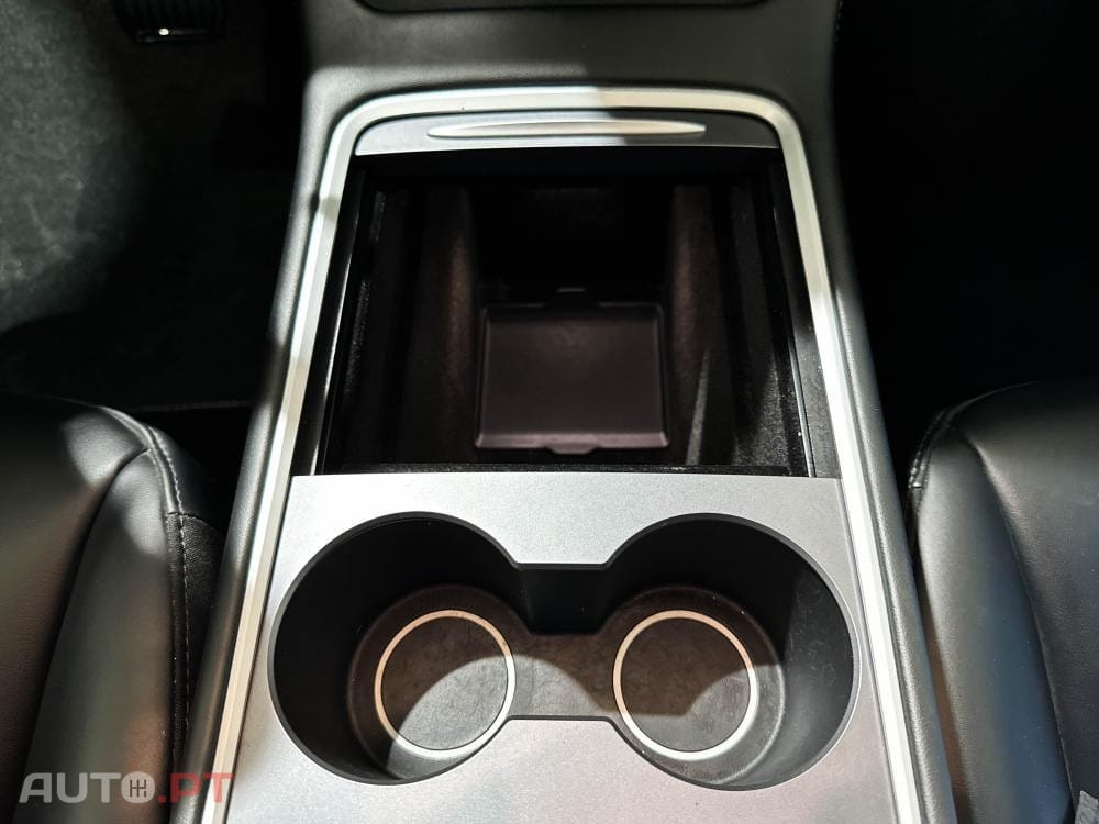 Tesla Model Y Grande Autonomie Dual Motor AWD