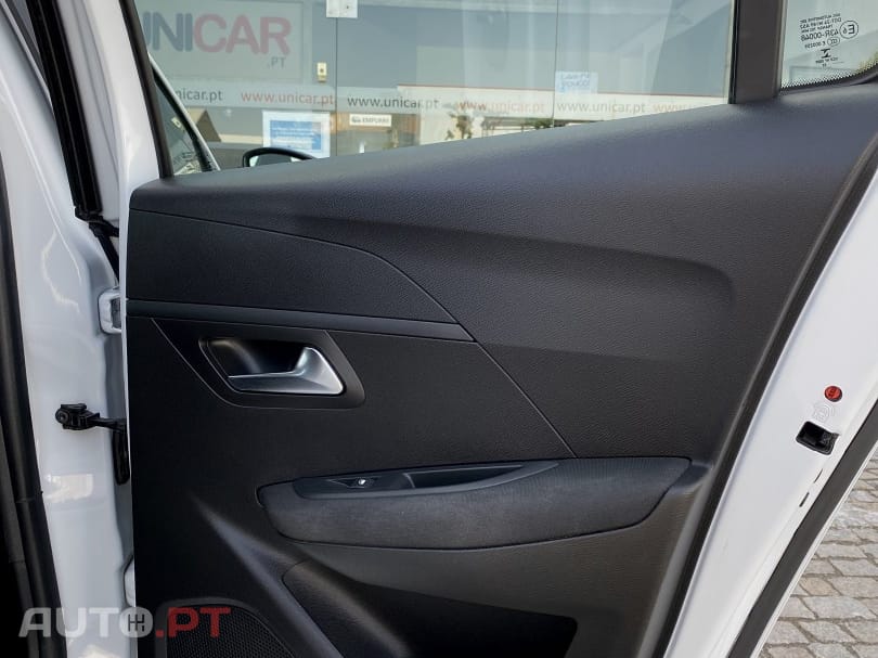 Peugeot 208 1.2 PureTech Active Pack