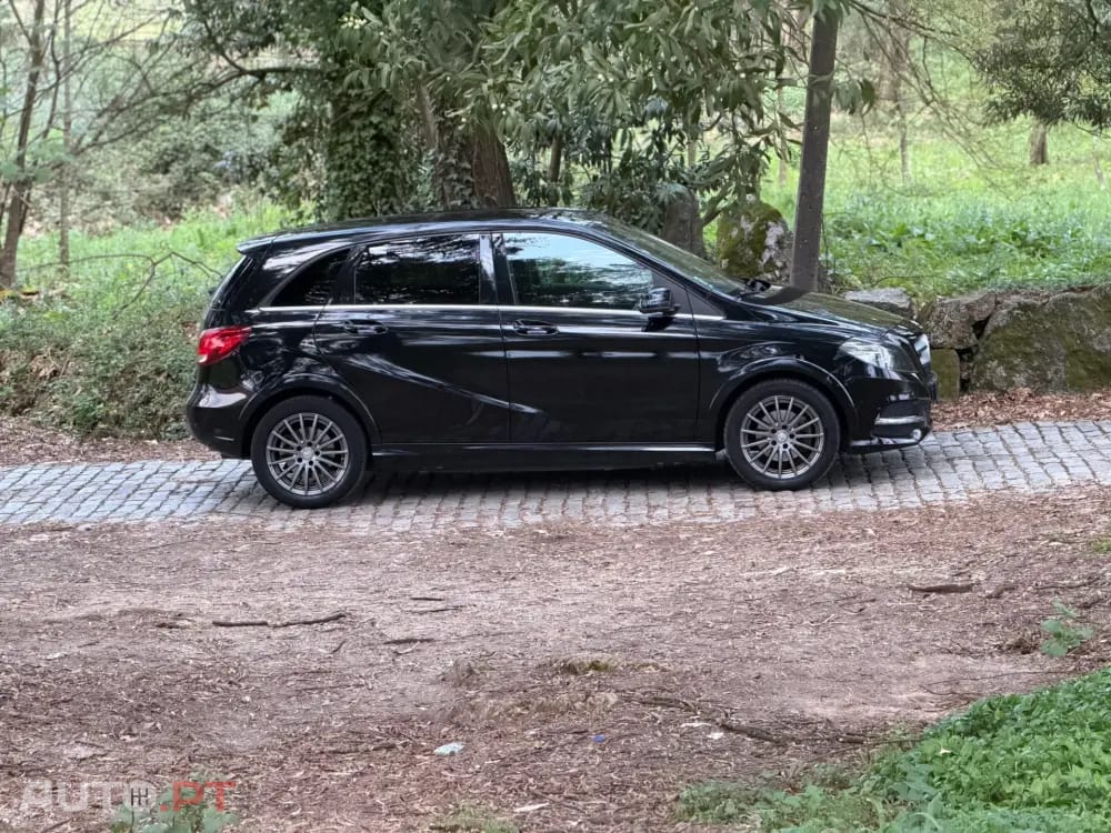 Mercedes-Benz B 250 e Electric Drive