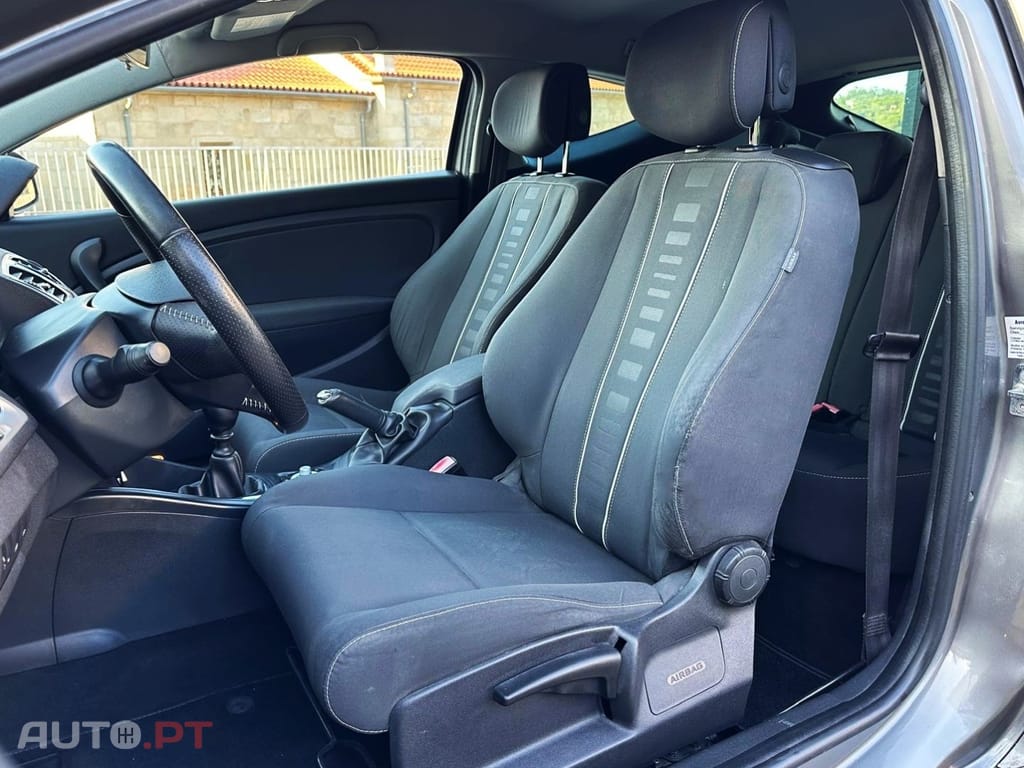 Renault Mégane Coupe 1.5 dCi Dynamique