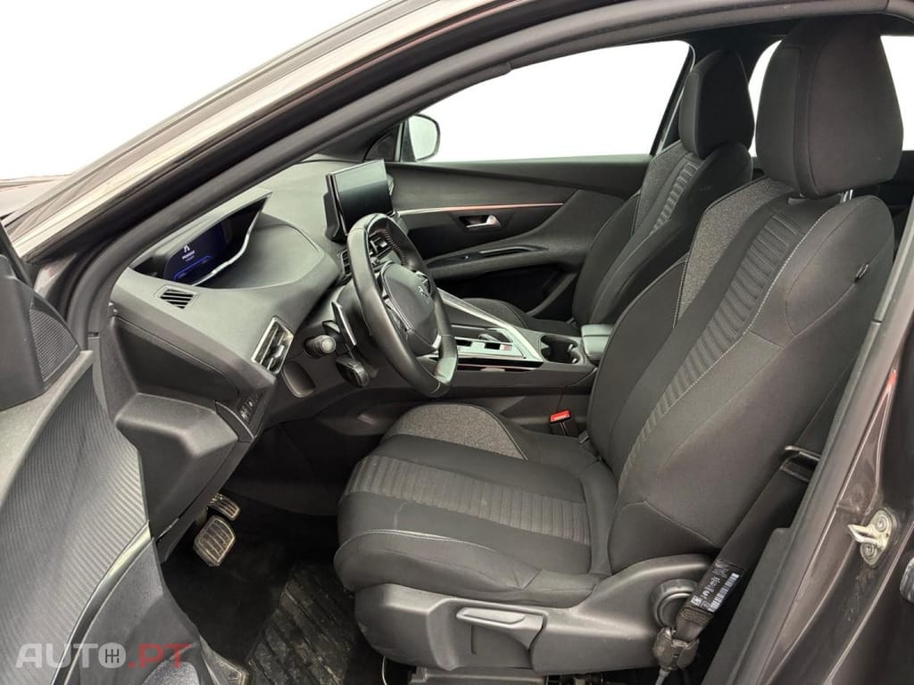 Peugeot 5008 1.2 PureTech Active Pack EAT8