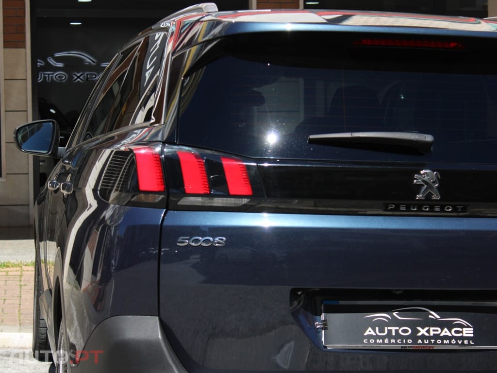 Peugeot 5008 BlueHDI 130 EAT8 Allure