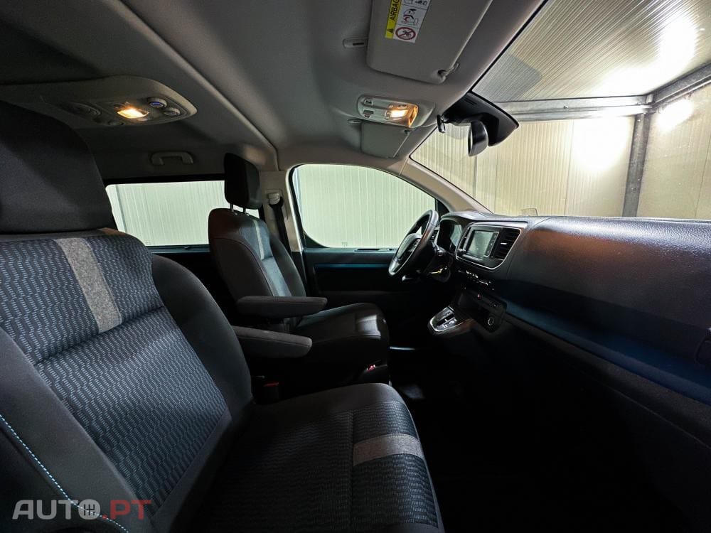 Peugeot E-Traveller 50kHw Expert