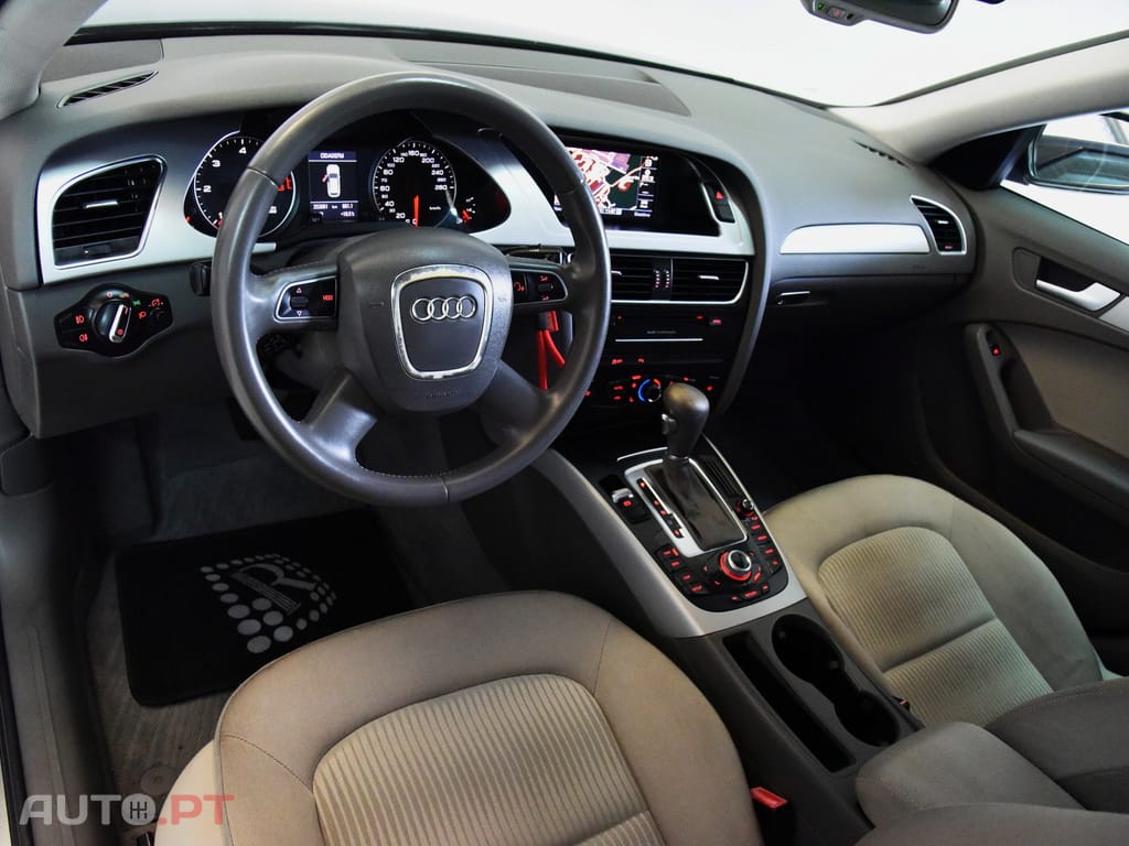 Audi A4 Avant 2.0 TDi Business Line Advance Multitronic