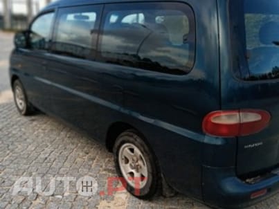 Hyundai H-1 Passageiros 9 lugares