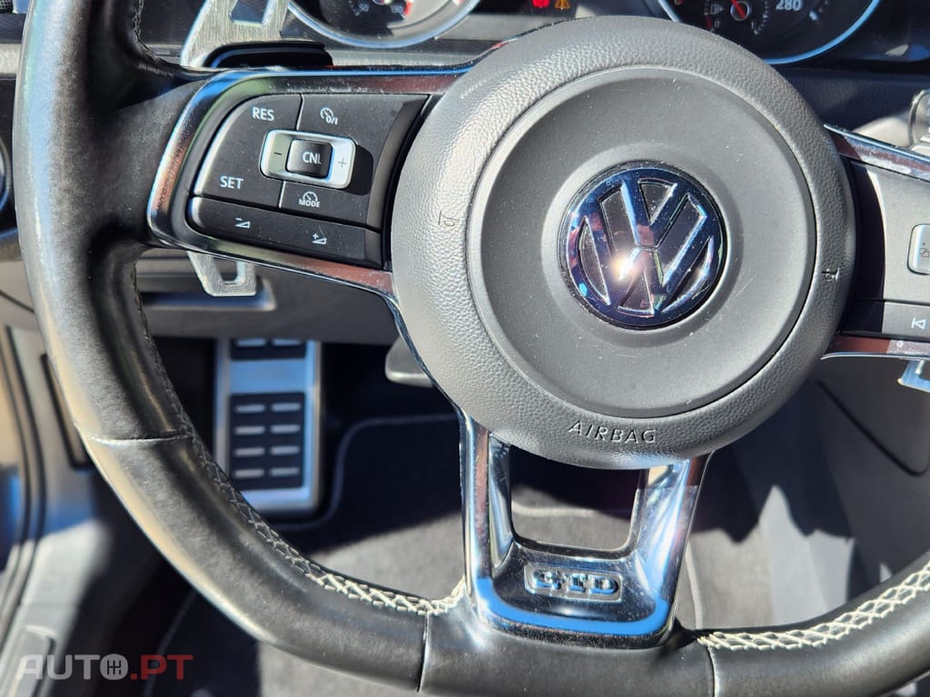 Volkswagen Golf 2.0 TDi GTD DSG