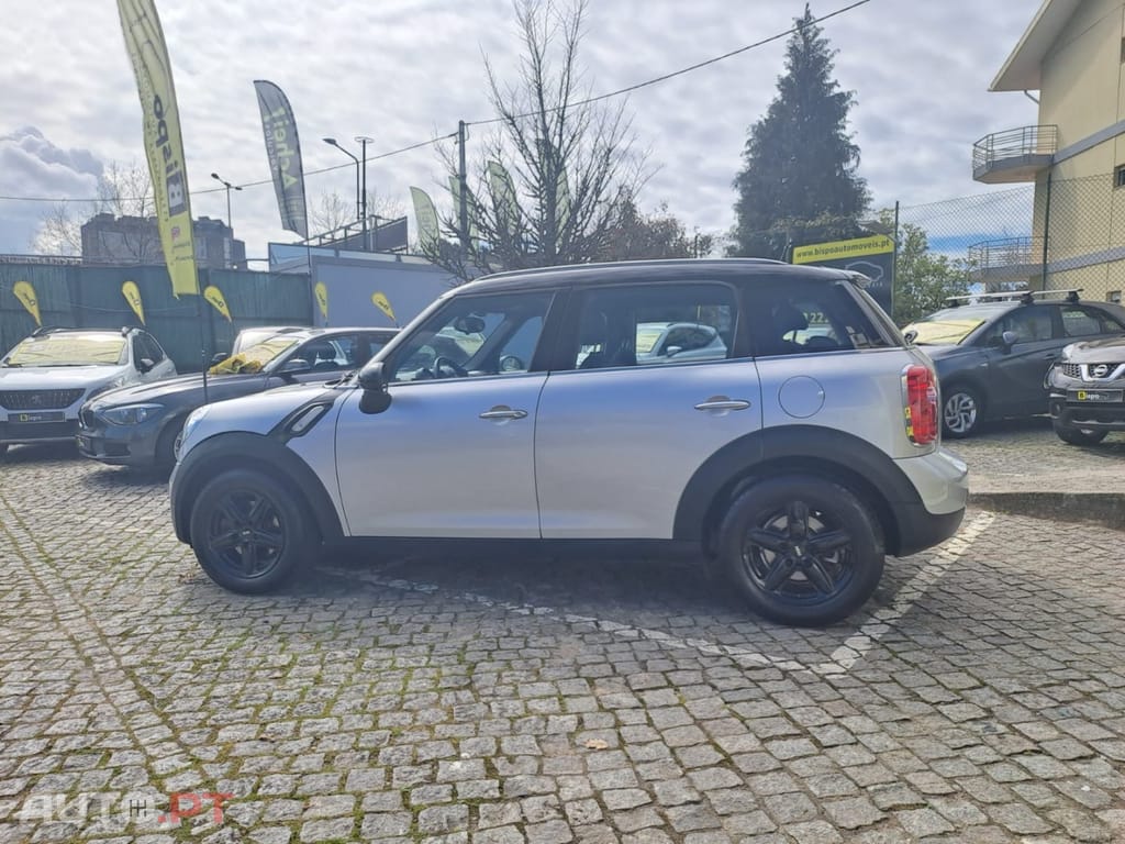 MINI Countryman One D