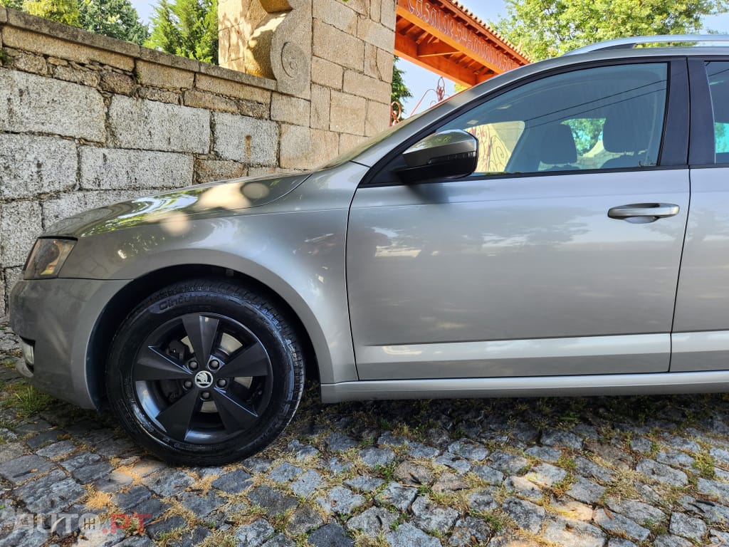 Skoda Octavia Break 1.6 TDi Style