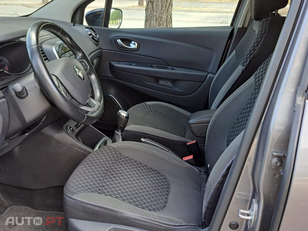 Renault Captur TCe Exclusive XMOD