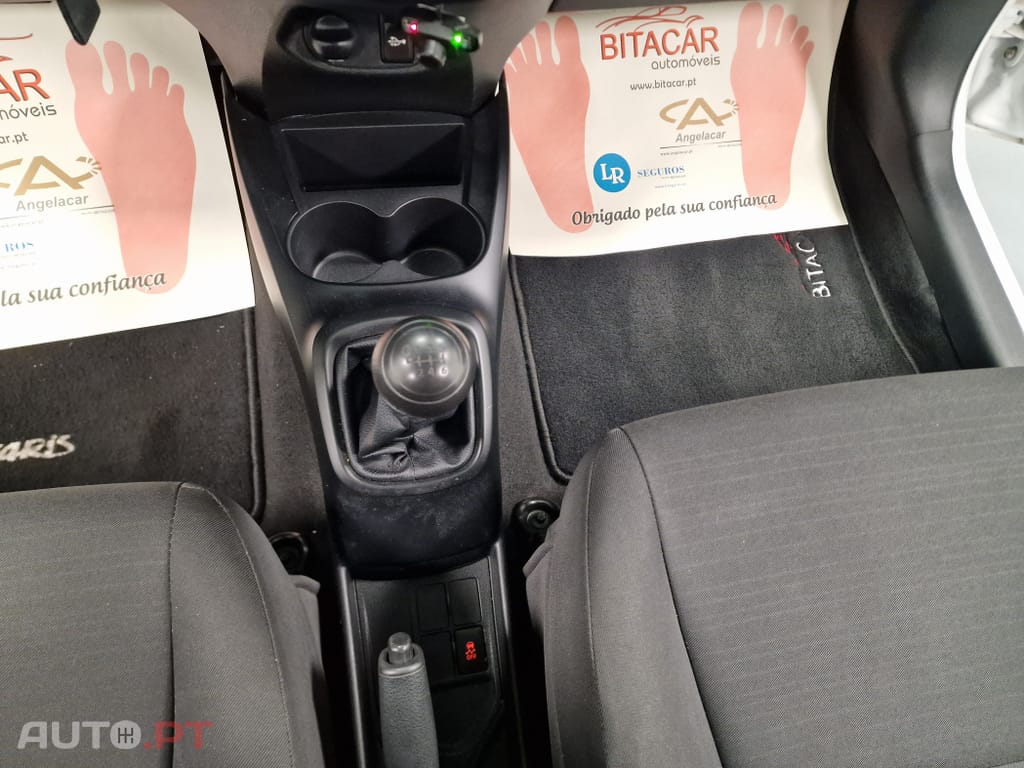 Toyota Yaris BIZZ 1.4 D-4D 90CV IVA DEDUTIVEL