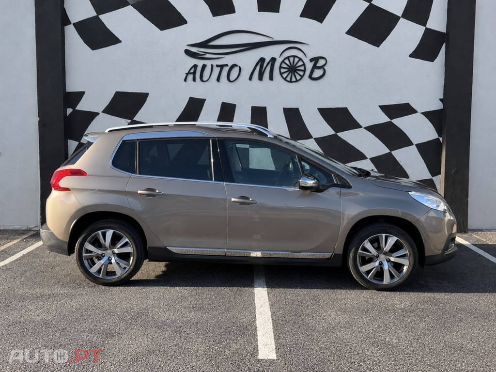 Peugeot 2008 1.2 PureTech Crossway EAT6