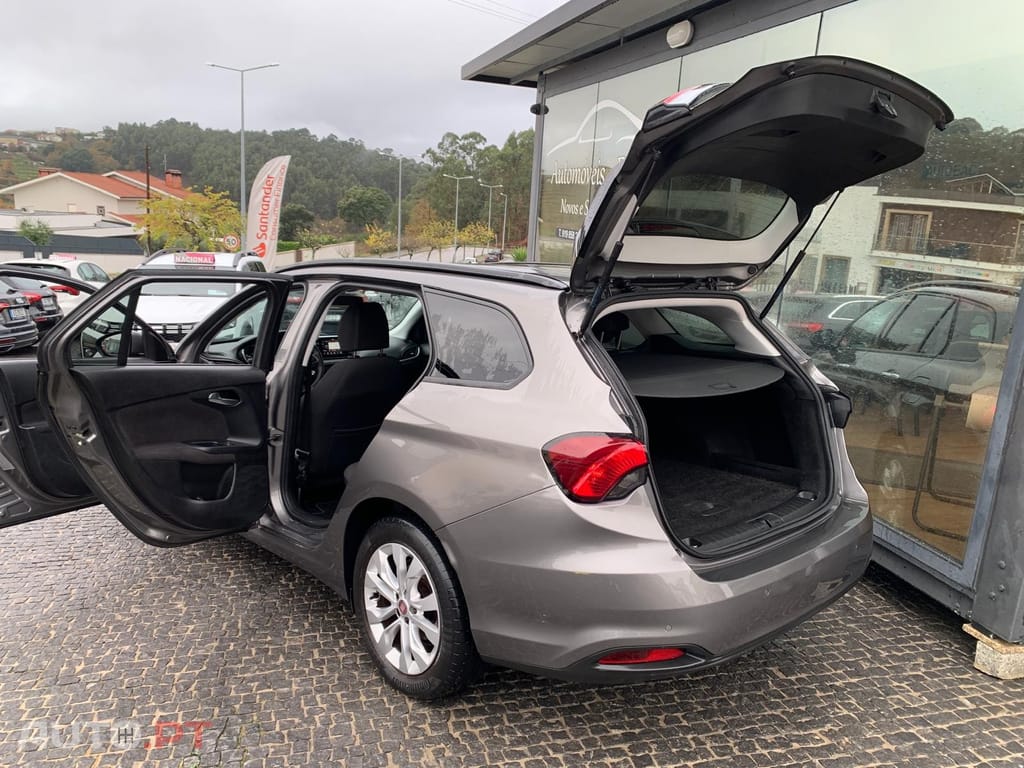 Fiat Tipo 1.3 M-Jet Easy