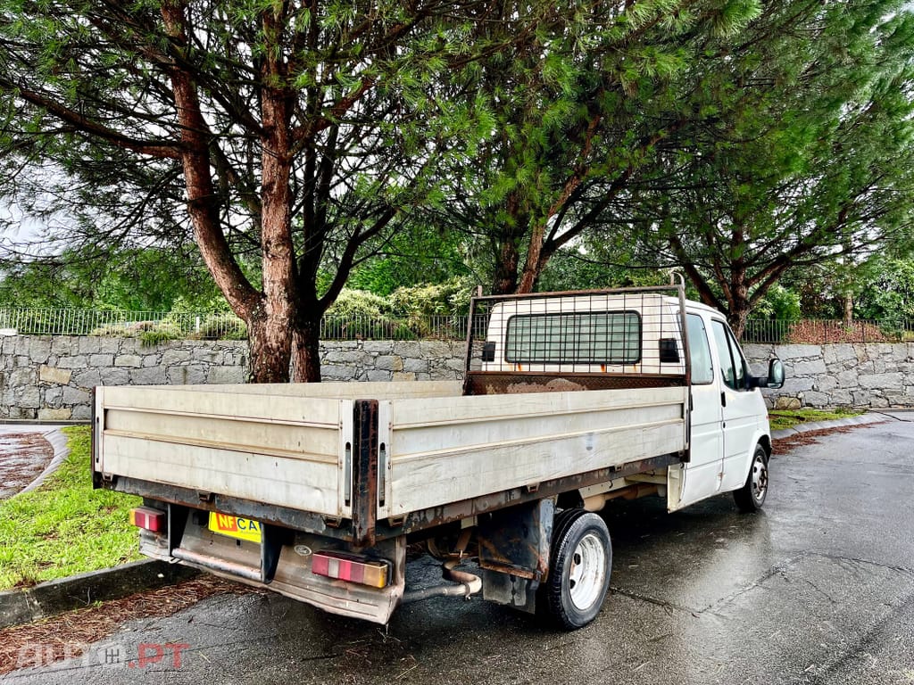 Ford Transit 7 lugares