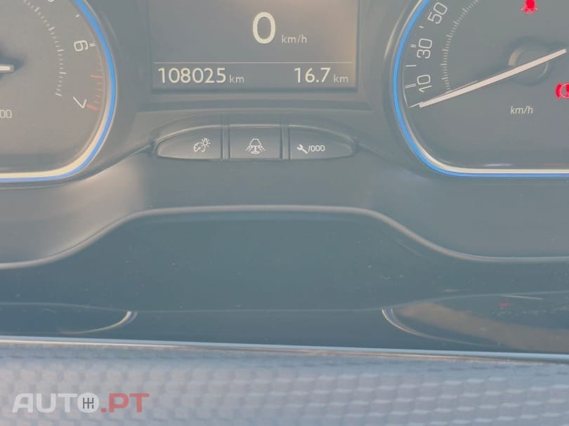 Peugeot 2008 1.2 PureTech Allure