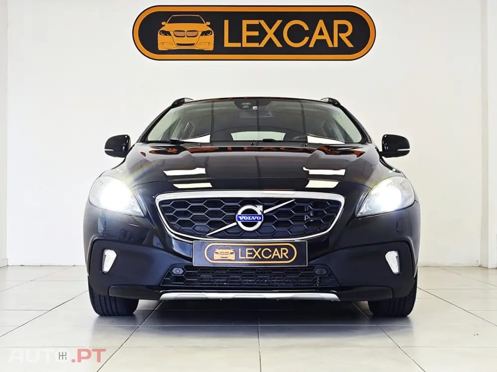 Volvo V40 Cross Country 1.6 D2 Momentum