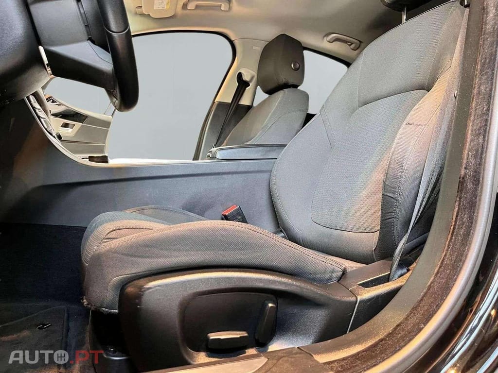 Jaguar XF 2.0d PRESTIGE