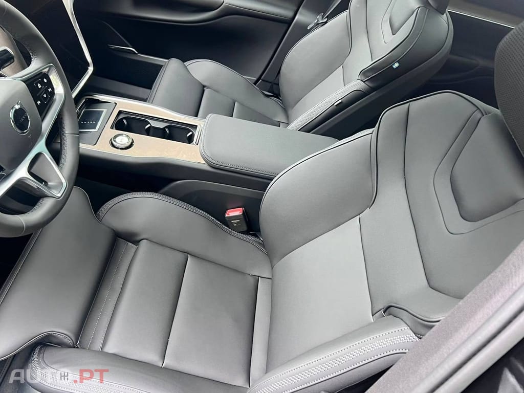 Volvo EX90 111 kWh Twin Motor Performance Ultra