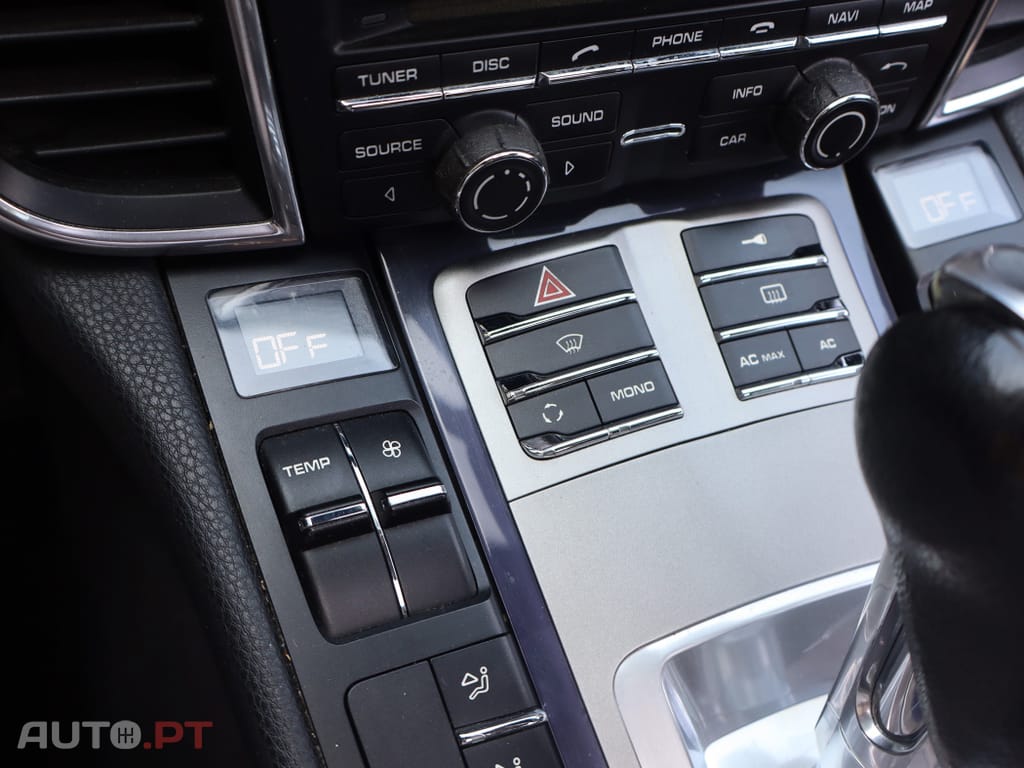 Porsche Panamera Platinum Edition