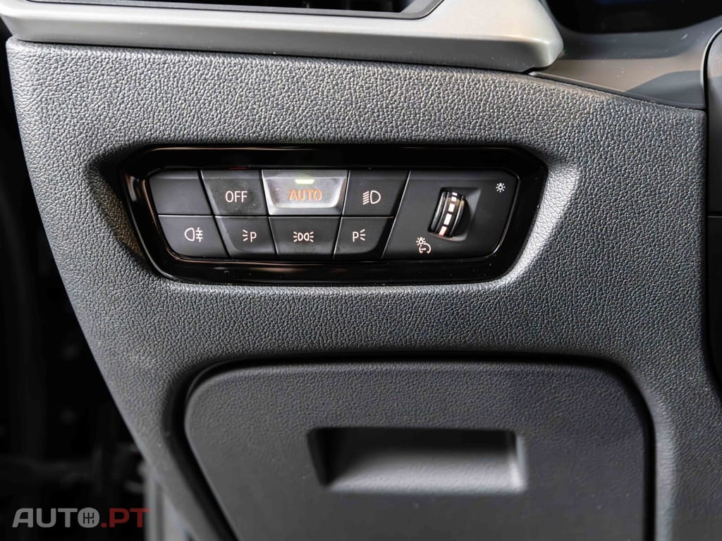 BMW 318 d Touring Aut. Advantage