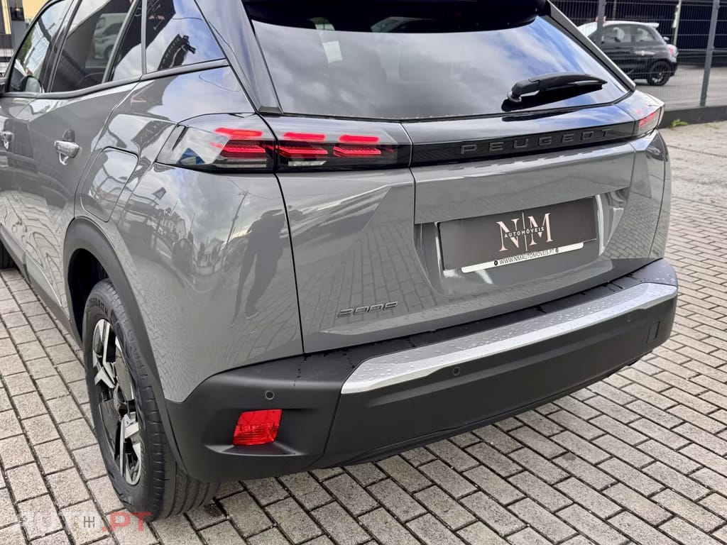 Peugeot 2008 1.2 PureTech Allure