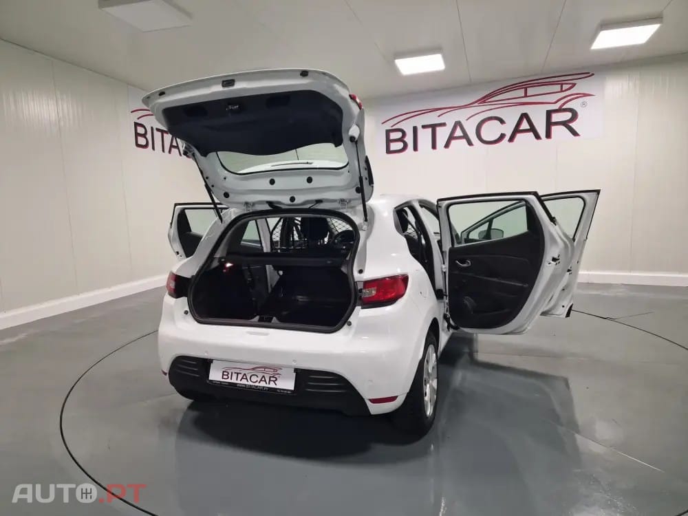 Renault Clio SOCIETE 1.5Dci  90CV GPS INTENS IVA DEDUTIVEL
