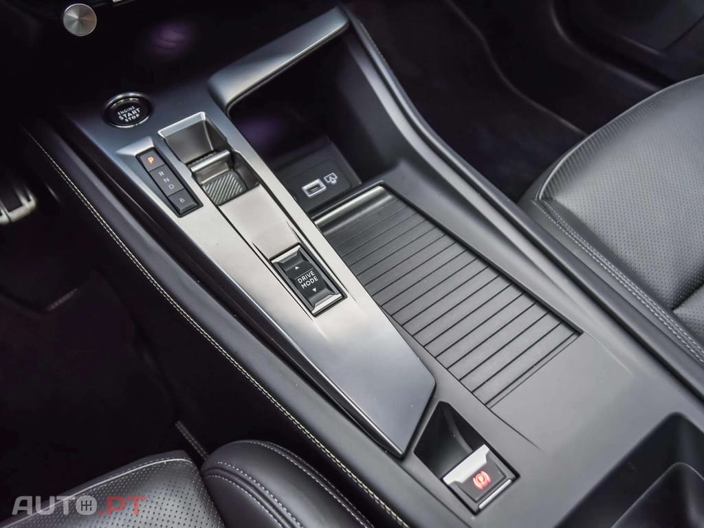 Peugeot 408 1.6 Hybrid GT e-EAT8