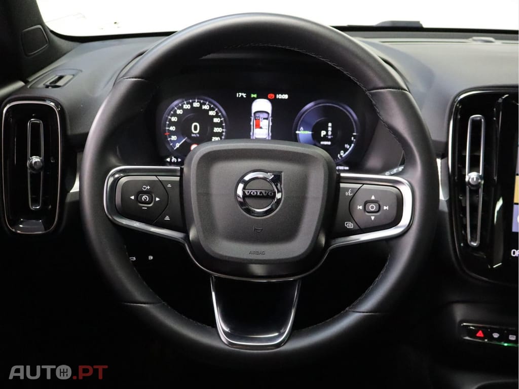 Volvo XC40 1.5 T4 PHEV Core