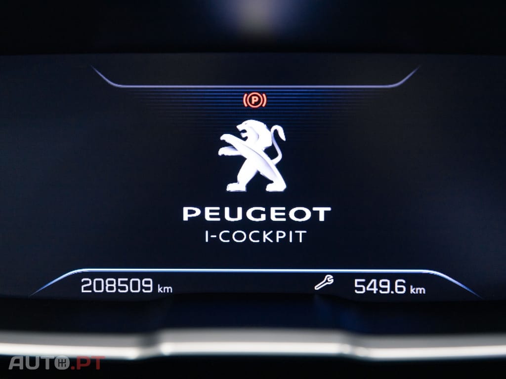 Peugeot 5008 1.6 BlueHDi Allure EAT6