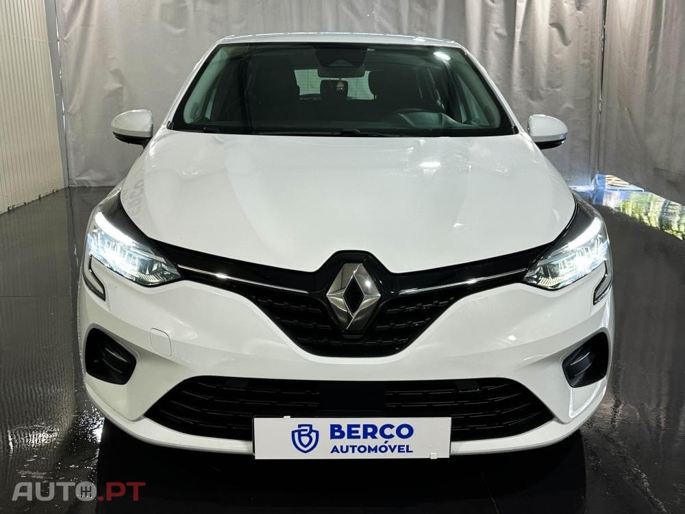 Renault Clio 1.6 E-Tech Intens