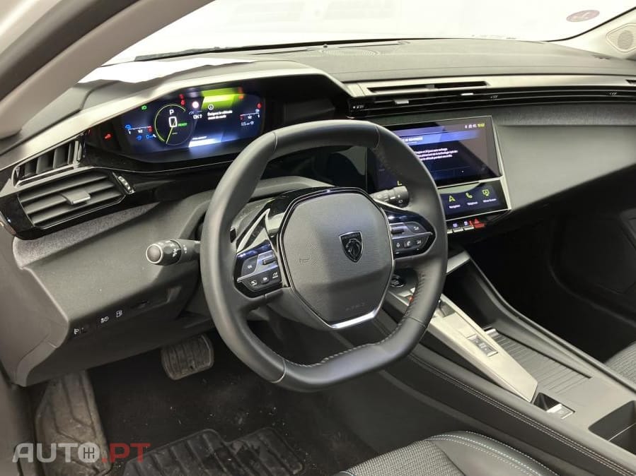 Peugeot 308 1.6 Hybrid Allure e-EAT8