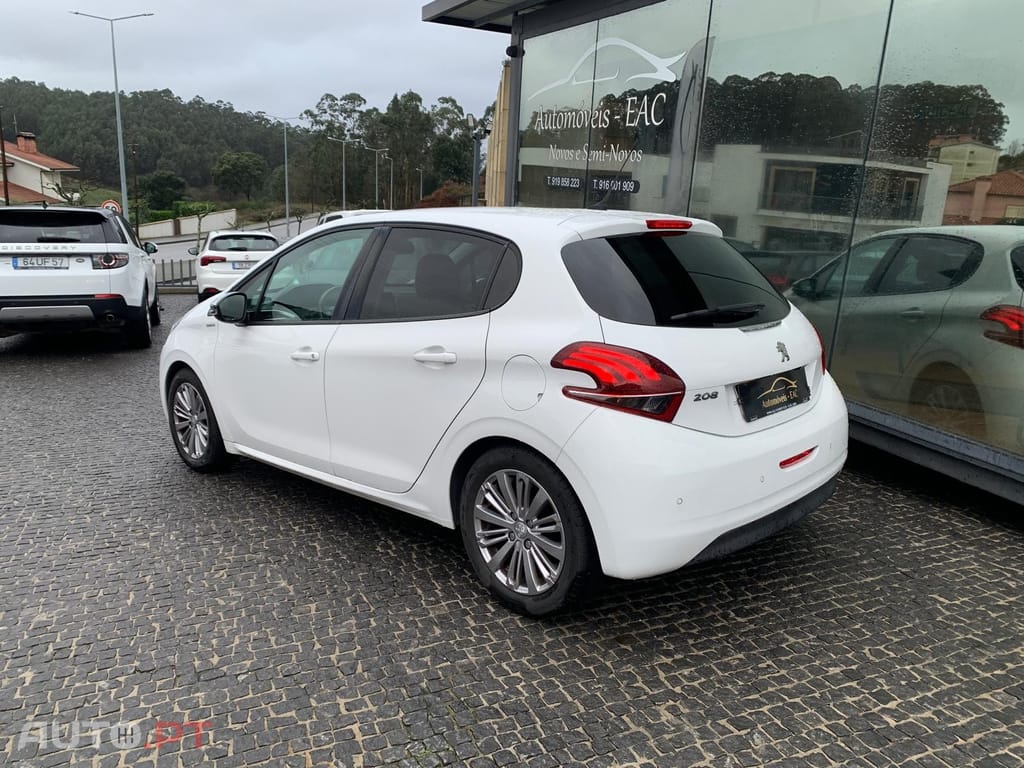 Peugeot 208 1.2 PureTech Style
