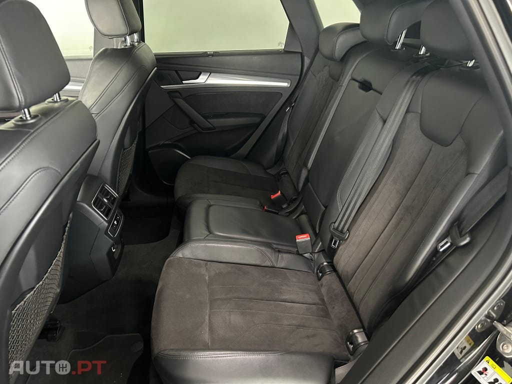 Audi Q5 2.0 TDI quattro S-line S-tronic