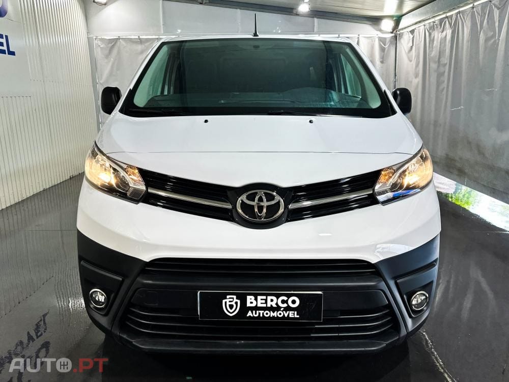 Toyota Proace Electric 50kWh 136cv Business Line