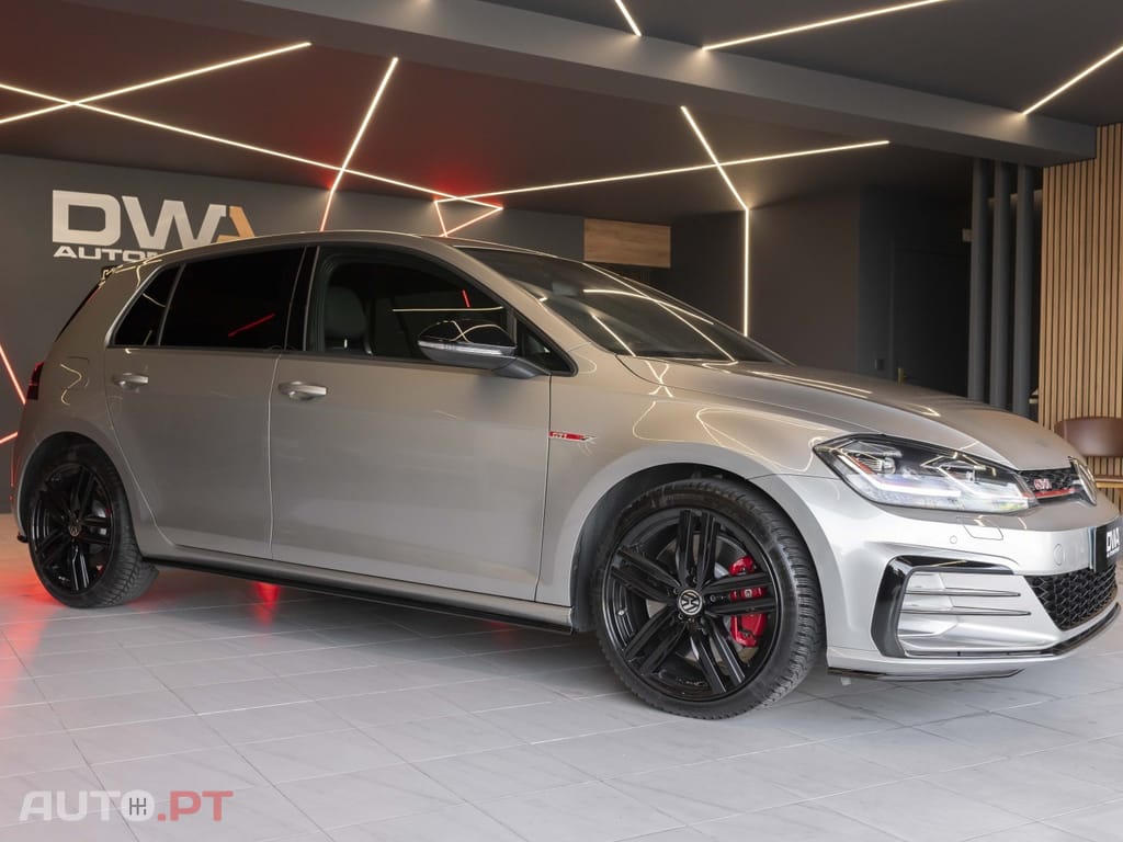 Volkswagen Golf 2.0 TSi GTi DSG Performance