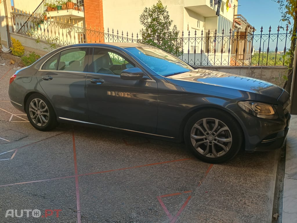 Mercedes-Benz 200 Bluetec