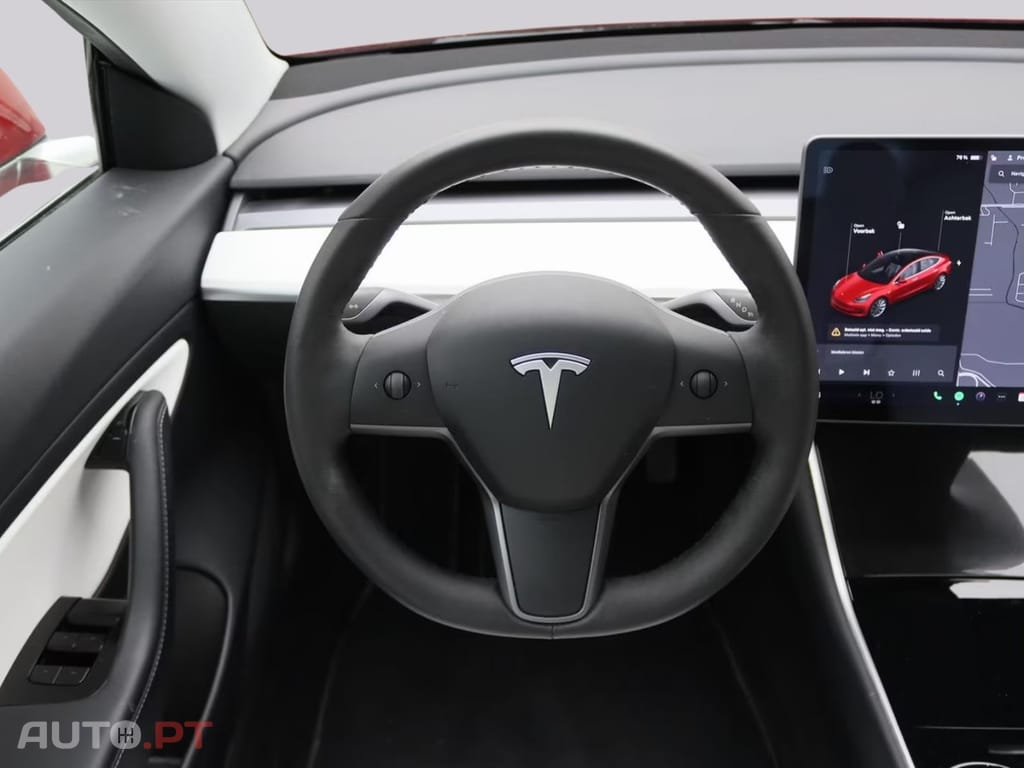 Tesla Model 3 Long-Range AWD I.V.A DEDUTÍVEL