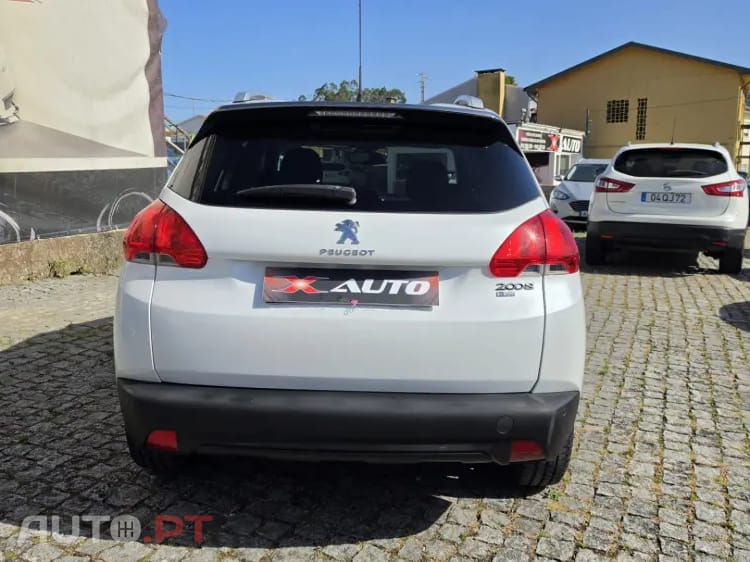 Peugeot 2008 1.6 e-HDi Allure
